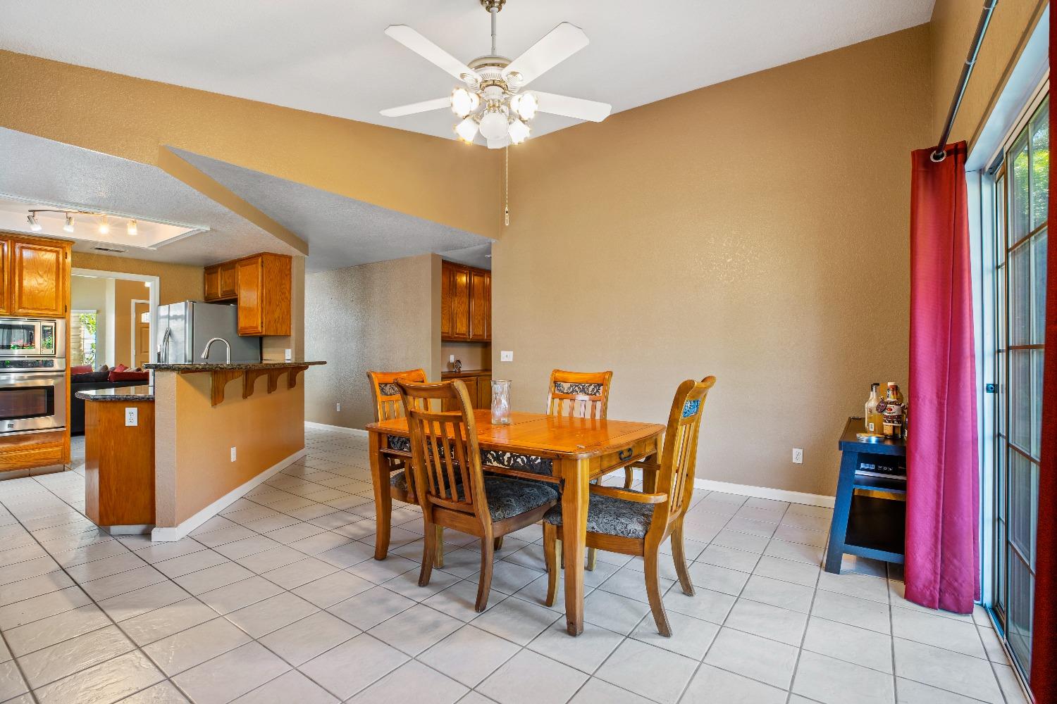 2213 London Circle