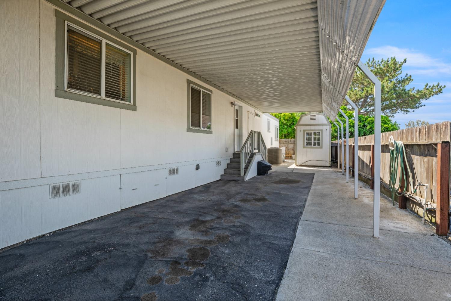 1830 E Yosemite Avenue 161