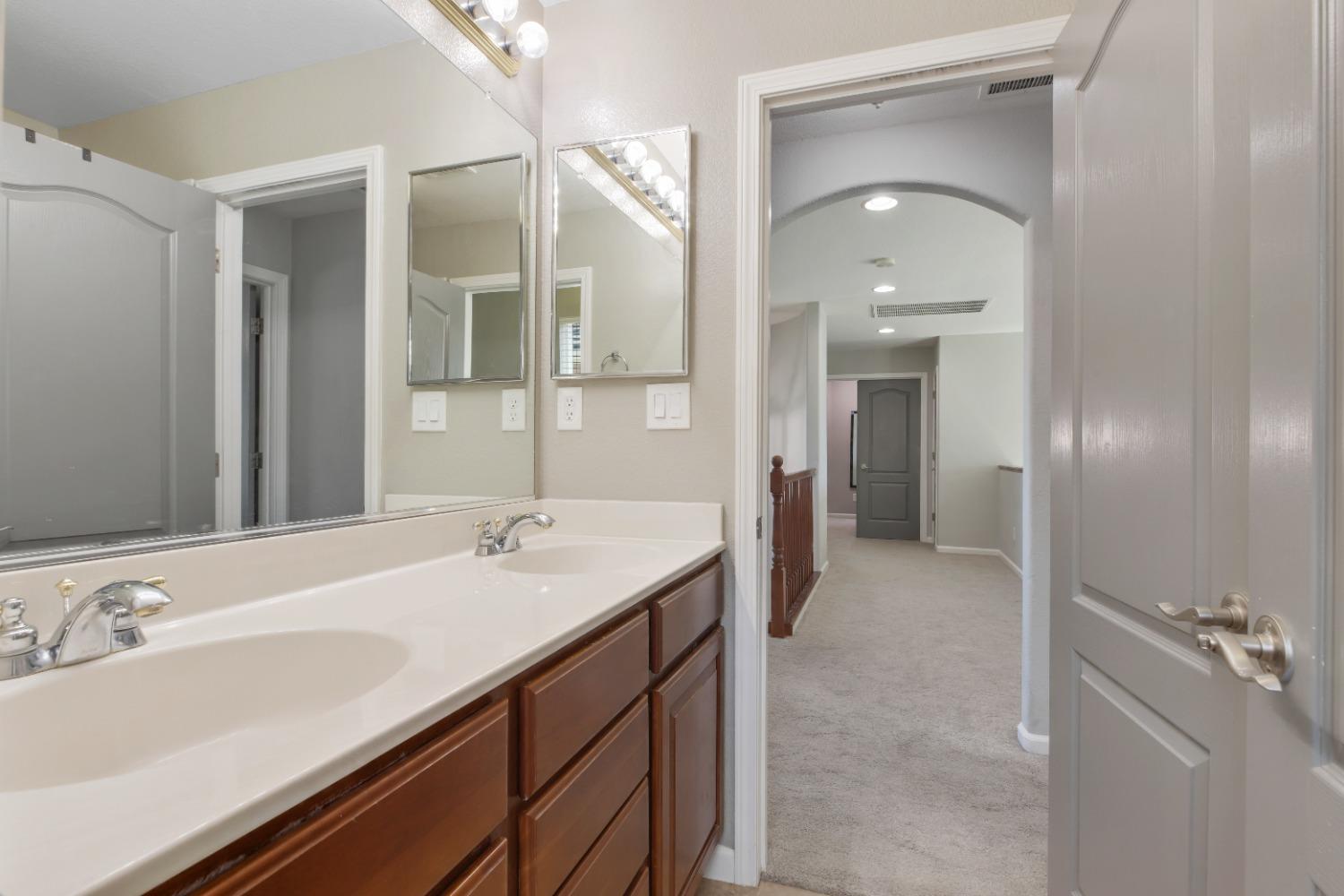505 Saddle Court