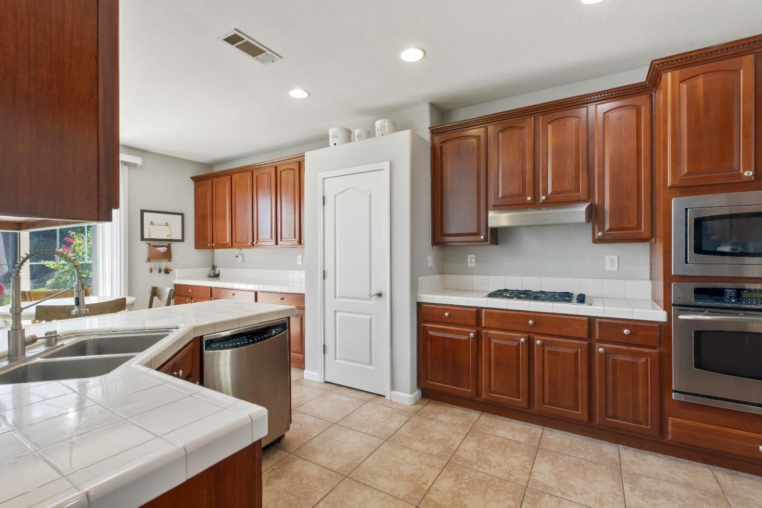 505 Saddle Court