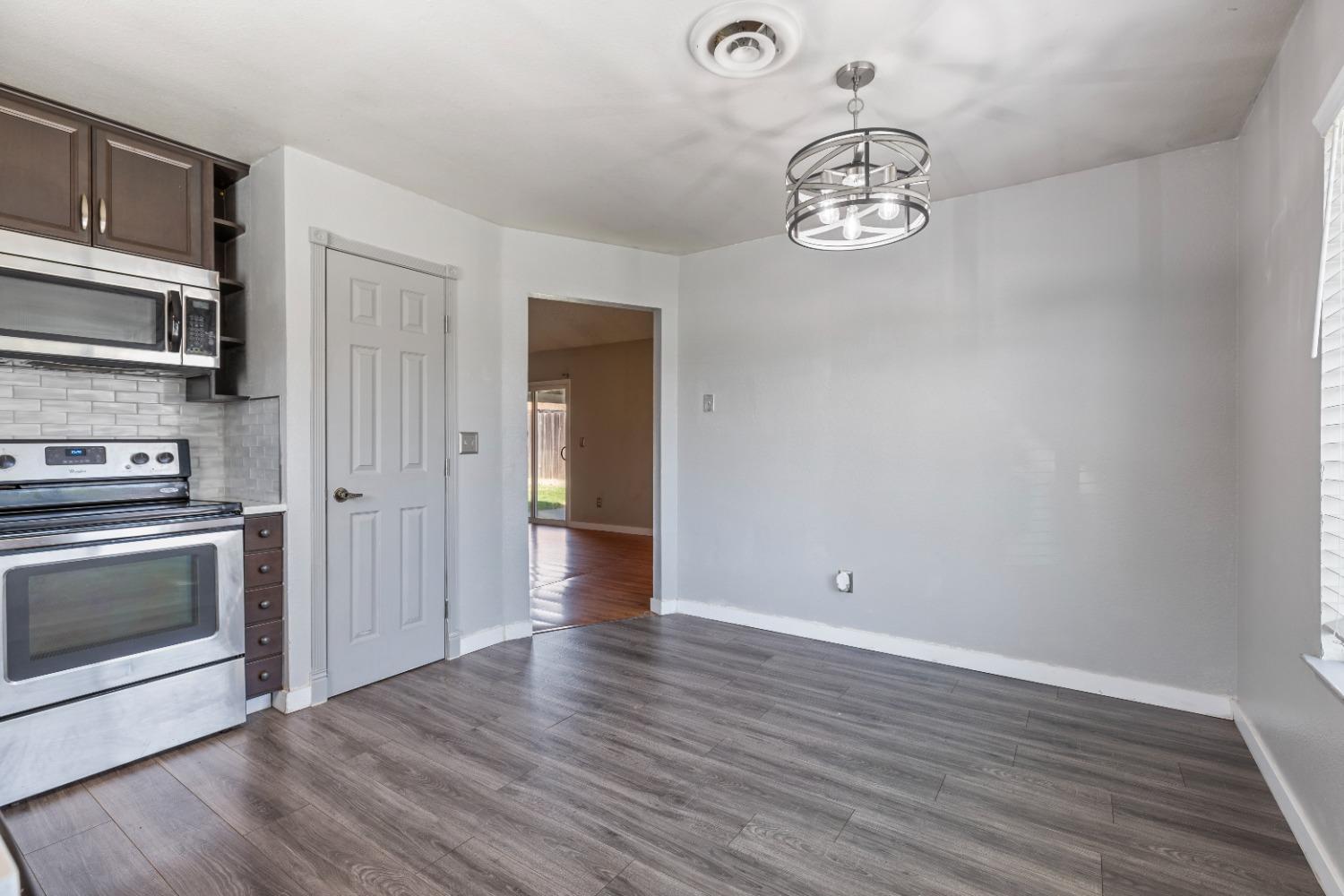 4140 Goldust Drive