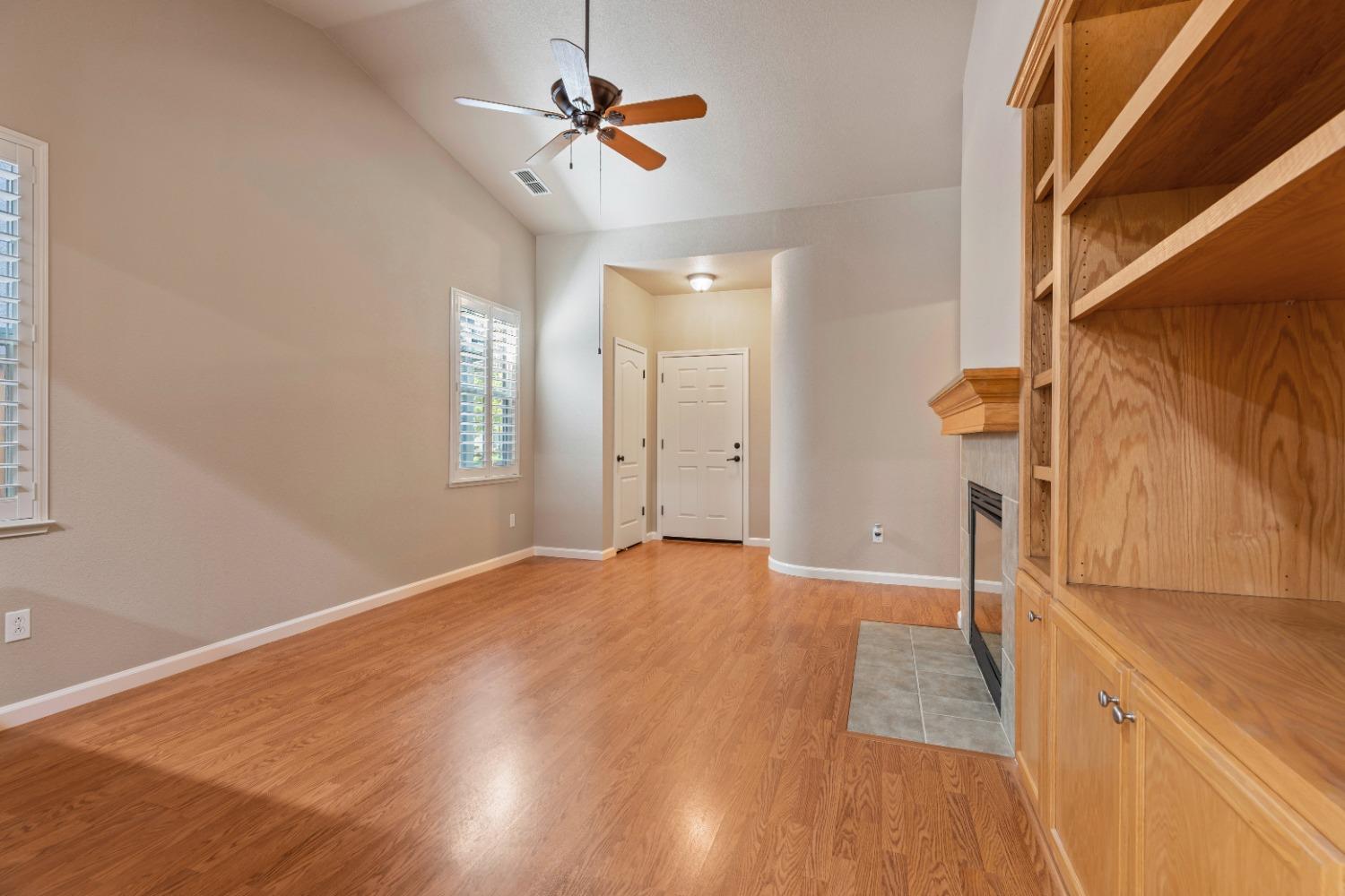 2485 Paseo Del Sol