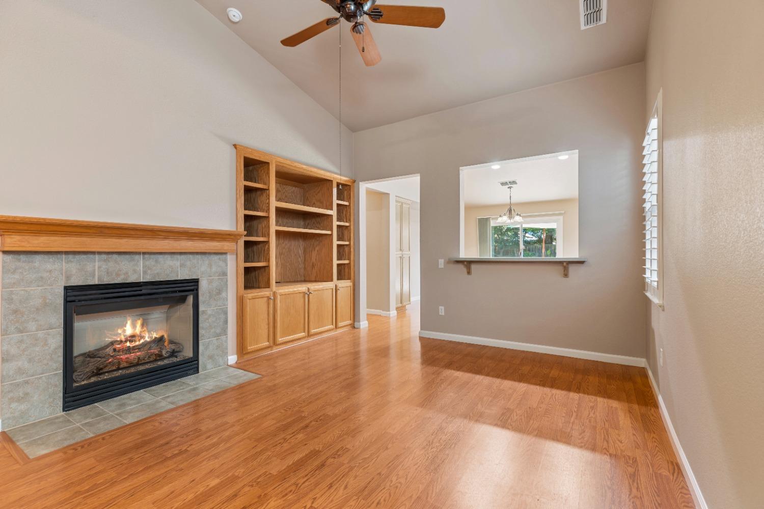 2485 Paseo Del Sol