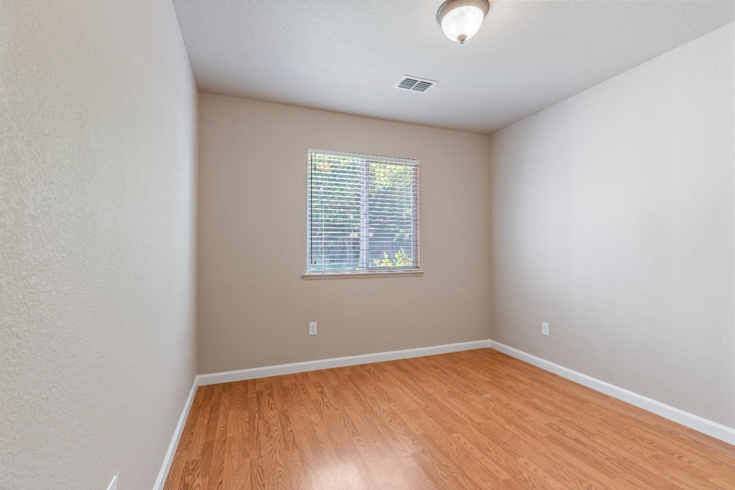 2485 Paseo Del Sol