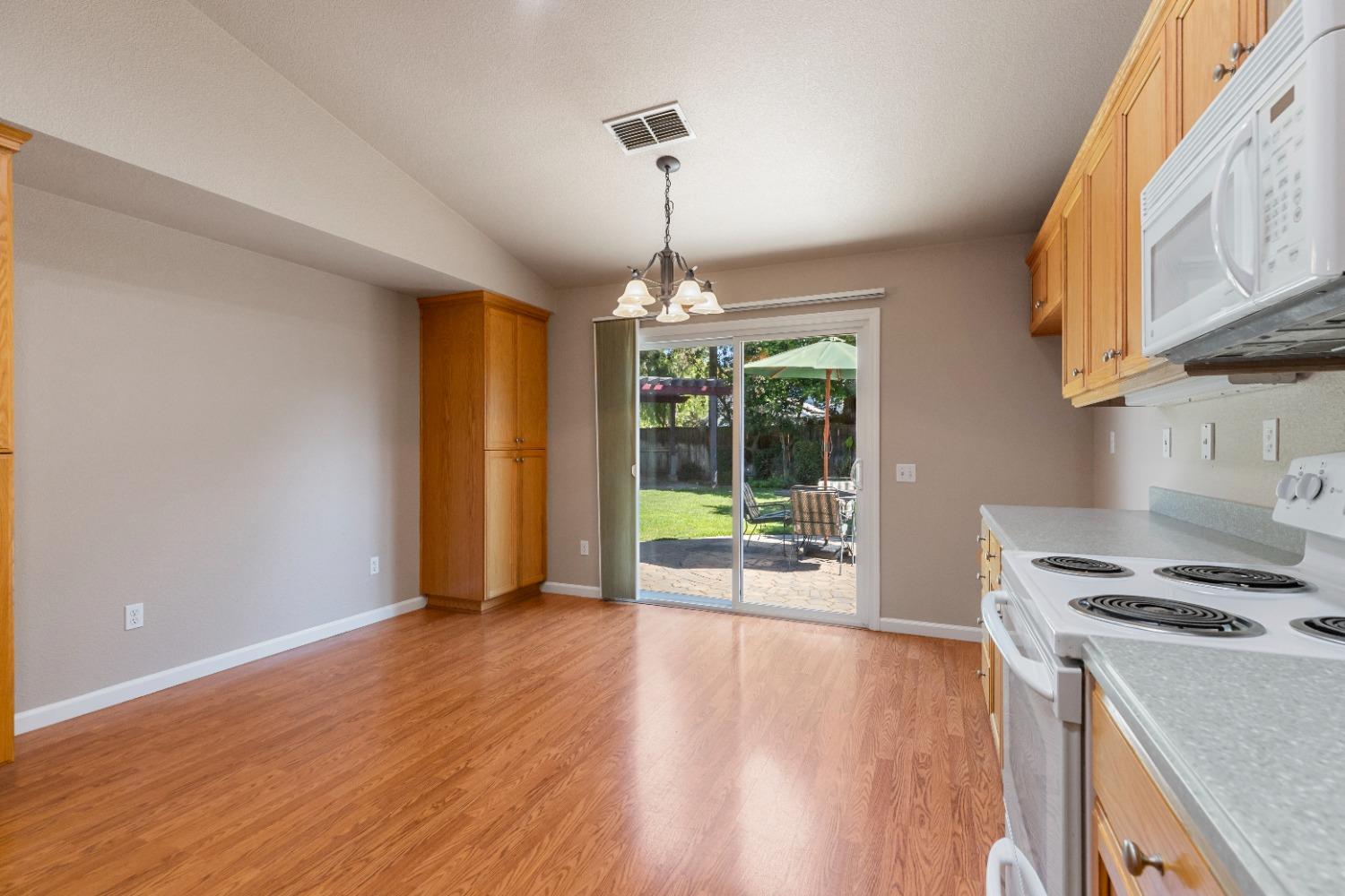 2485 Paseo Del Sol