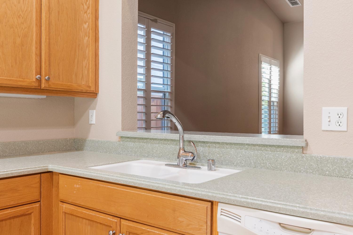 2485 Paseo Del Sol