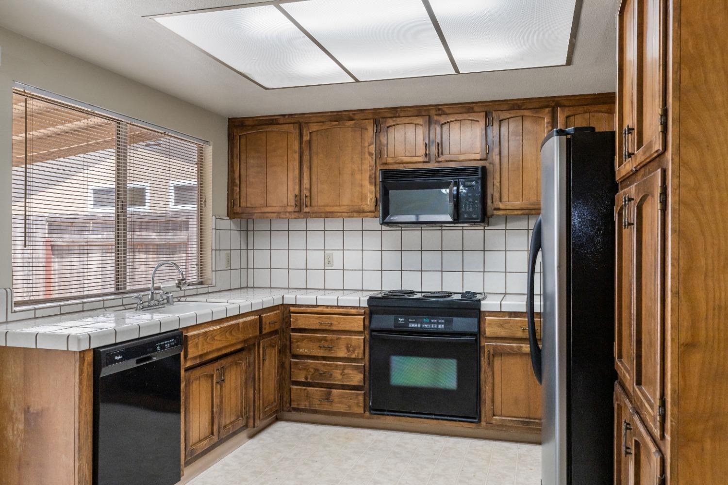 2617 Lincoln Oak Court