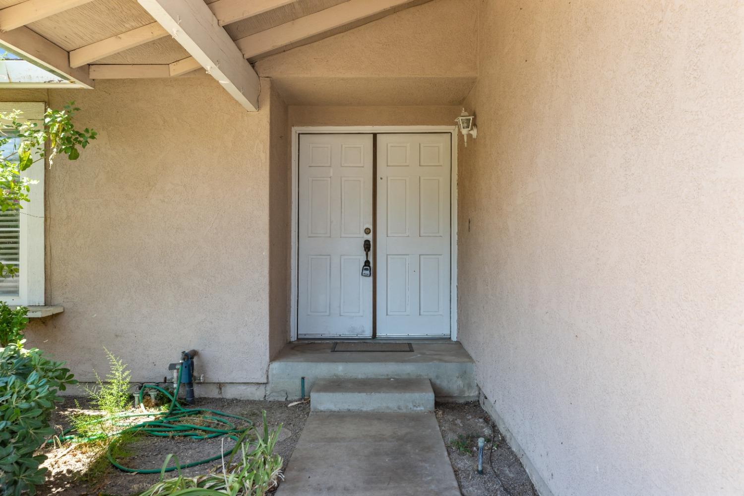 2617 Lincoln Oak Court