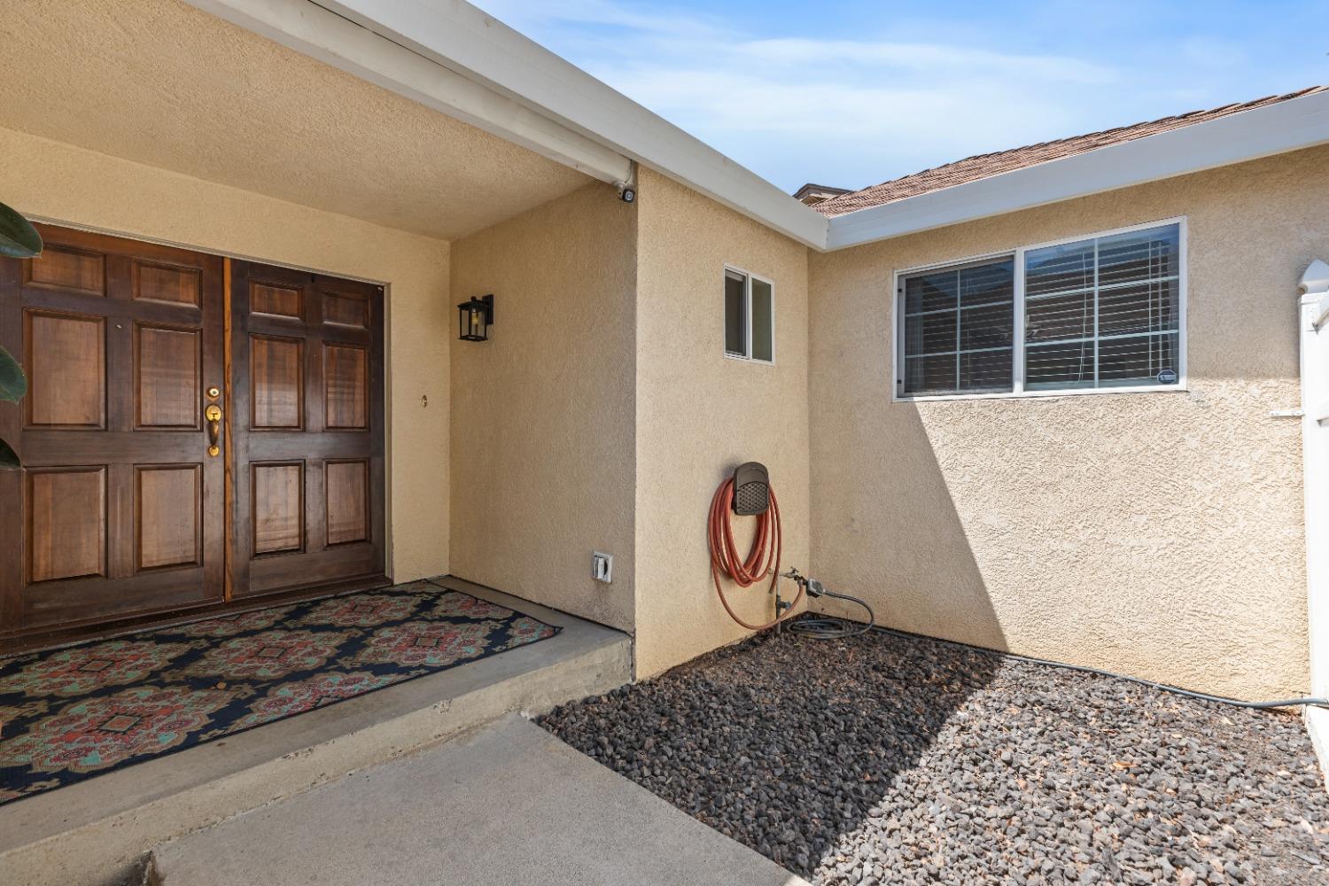 1916 Cheyenne Way