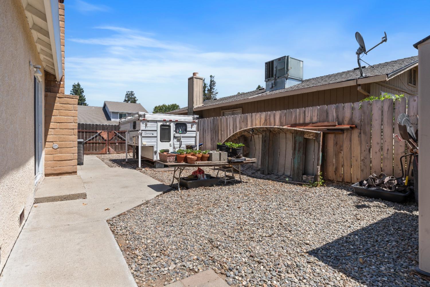 1916 Cheyenne Way
