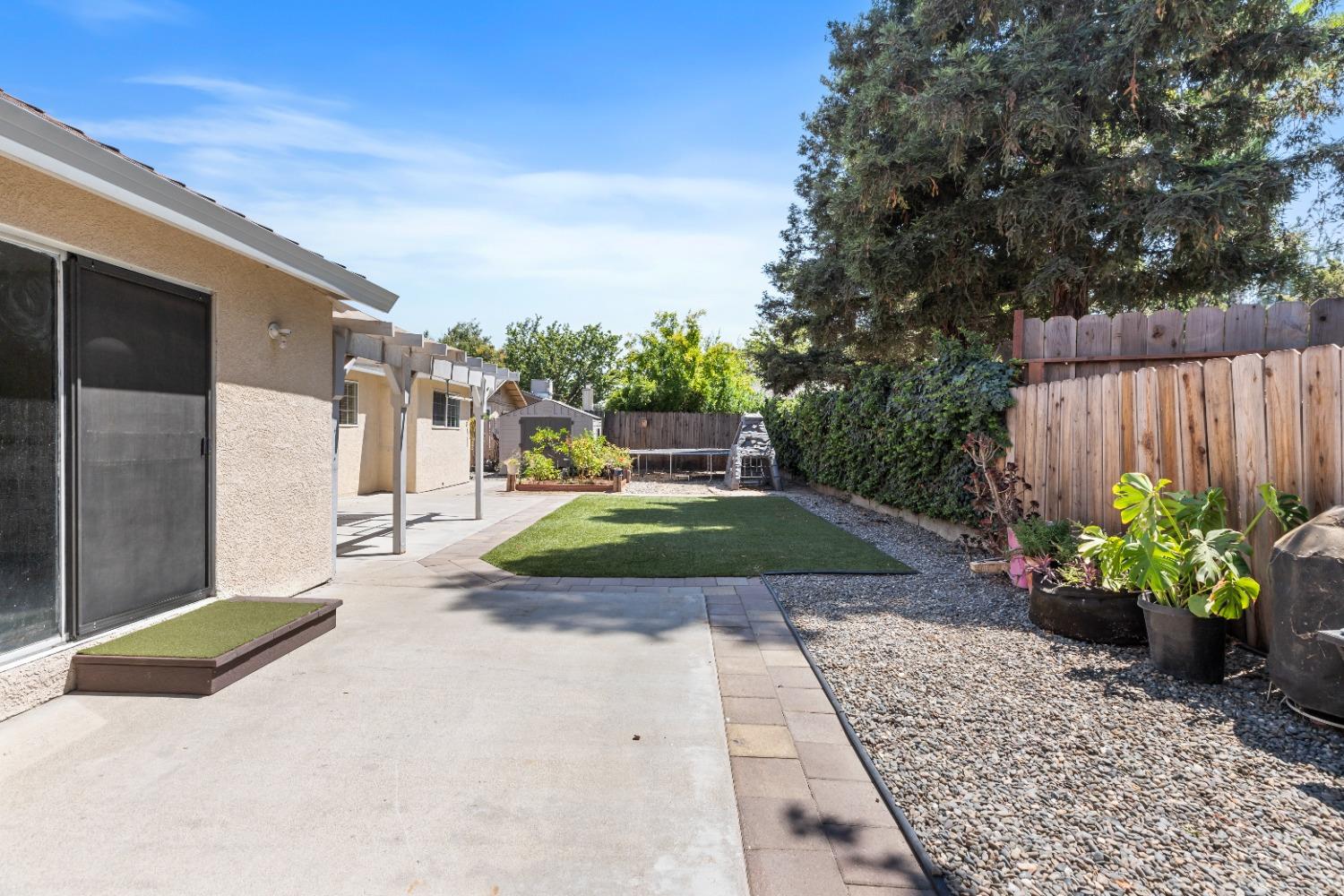 1916 Cheyenne Way
