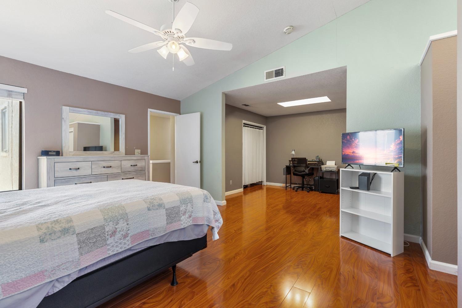 1107 Cedar Creek Drive 18