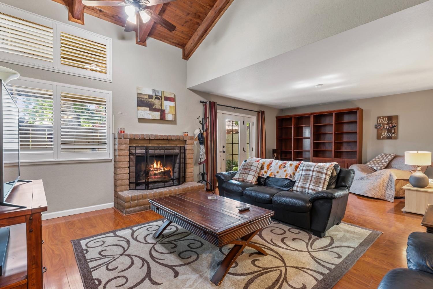 1107 Cedar Creek Drive 18