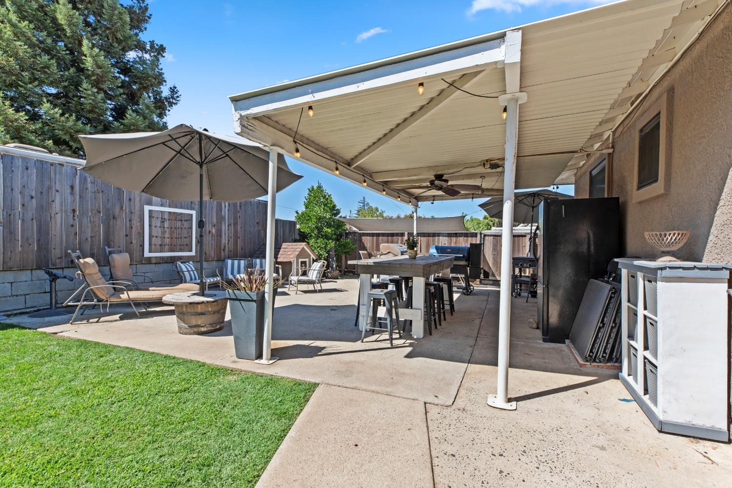 929 Magnolia Street
