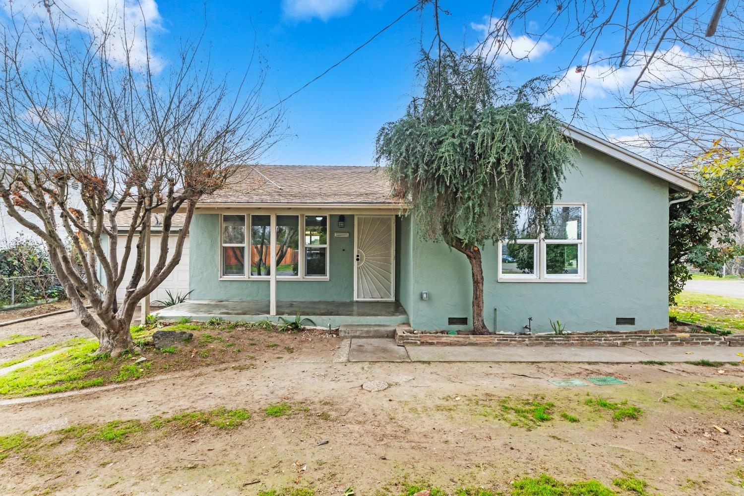 1530 Waverly Drive