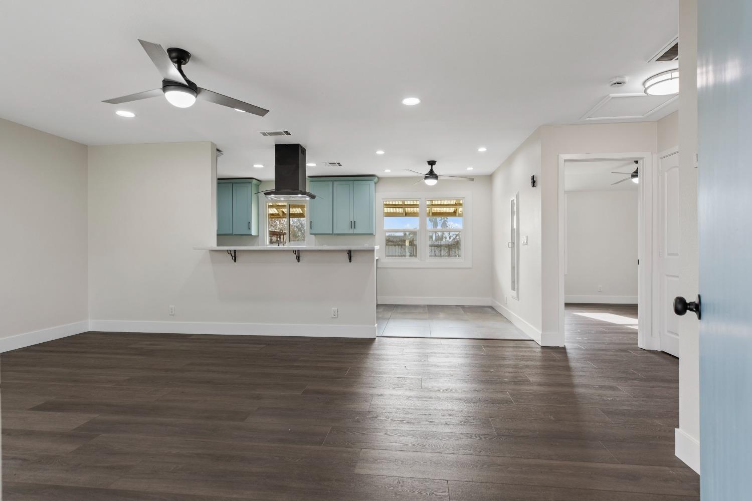 1530 Waverly Drive