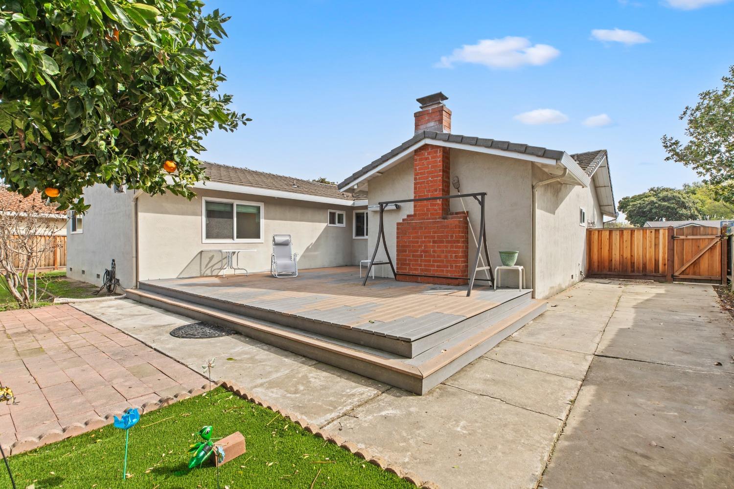 2575 Cherrywood Drive