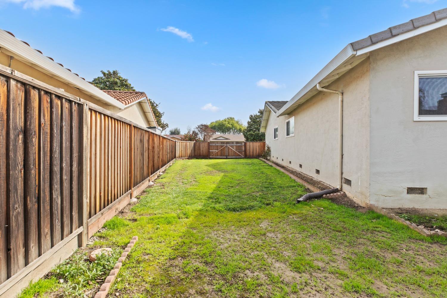2575 Cherrywood Drive