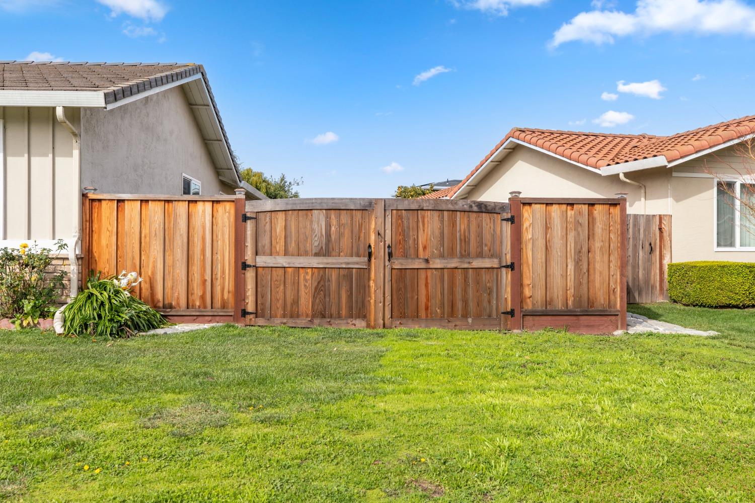 2575 Cherrywood Drive