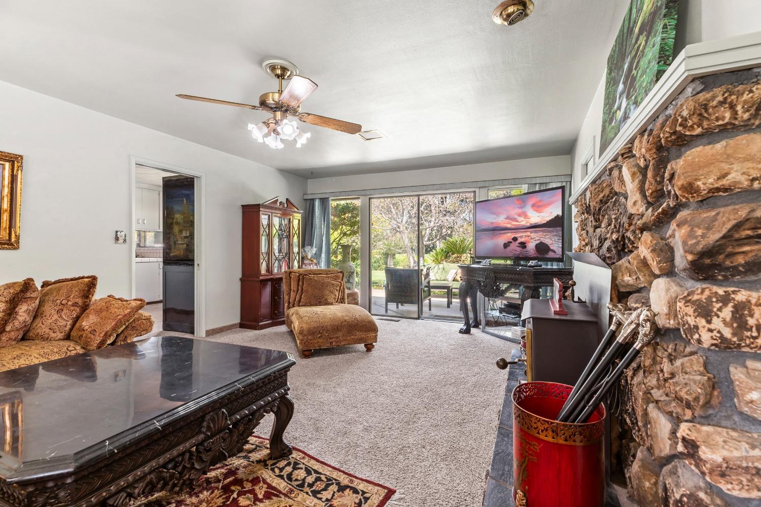 1109 Country Club Drive