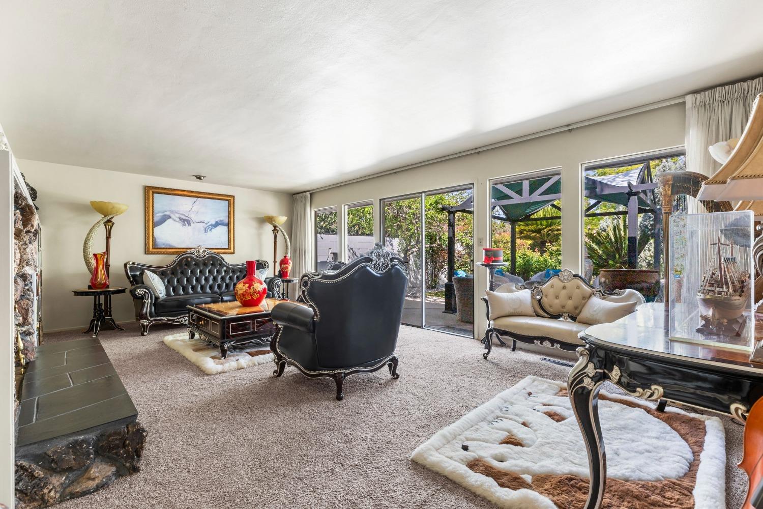 1109 Country Club Drive