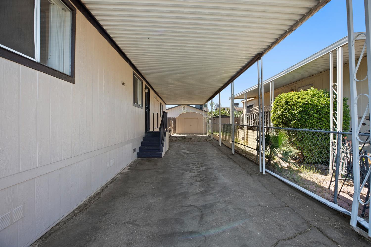 1517 Panthers Lane