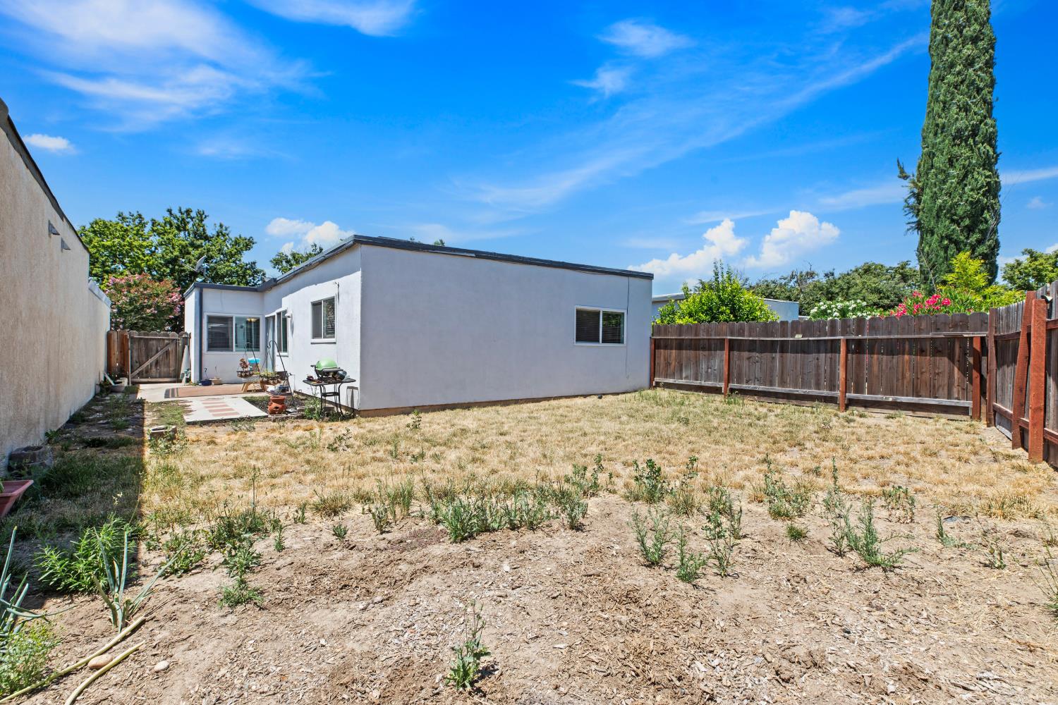 2356 Nancy Lane