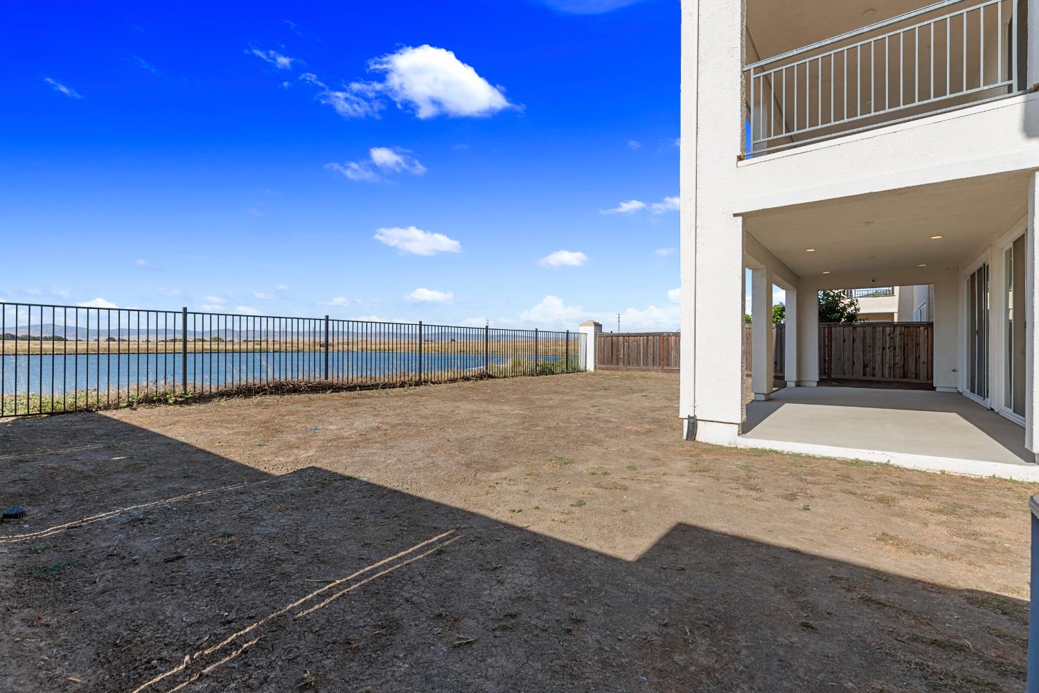 1674 Locksley Drive