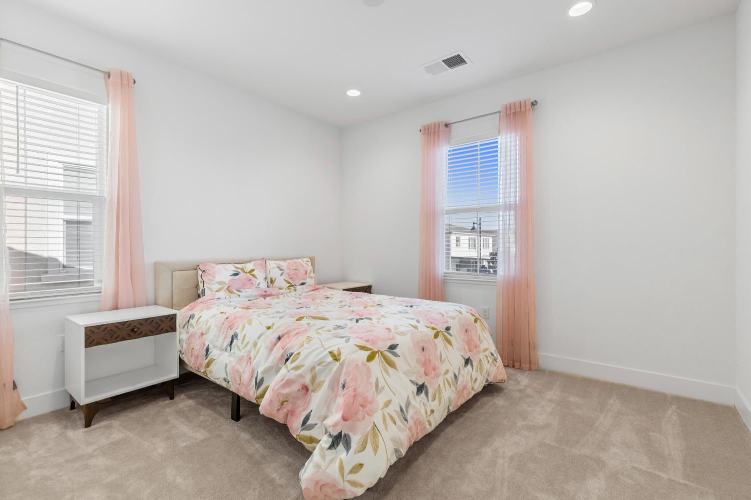 1674 Locksley Drive
