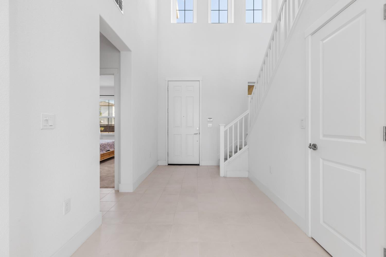 1674 Locksley Drive