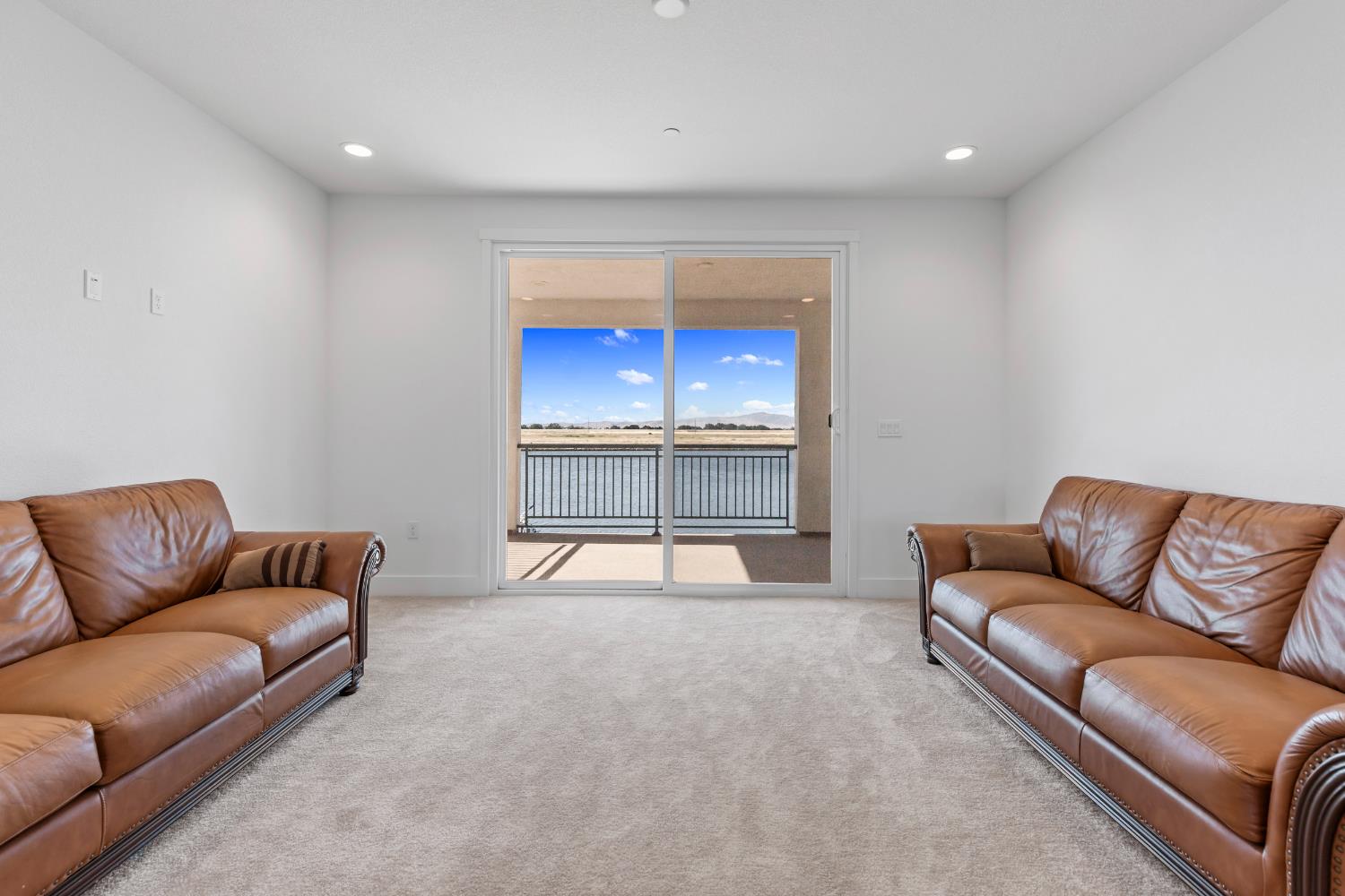 1674 Locksley Drive