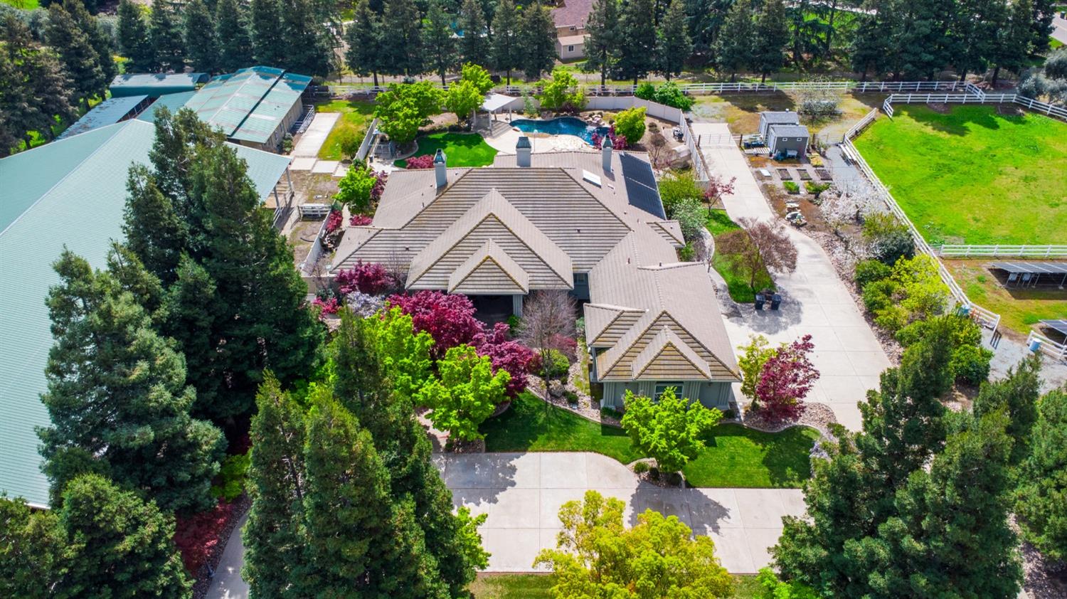 5000 Peach Blossom Lane