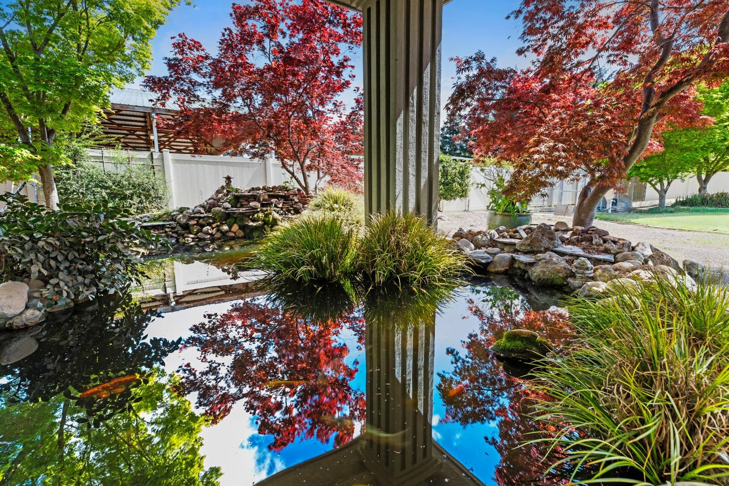 5000 Peach Blossom Lane