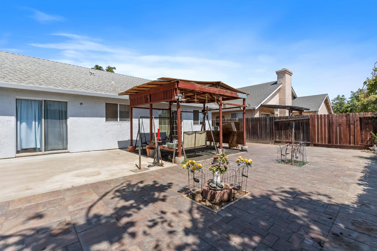 1300 Cribari Drive