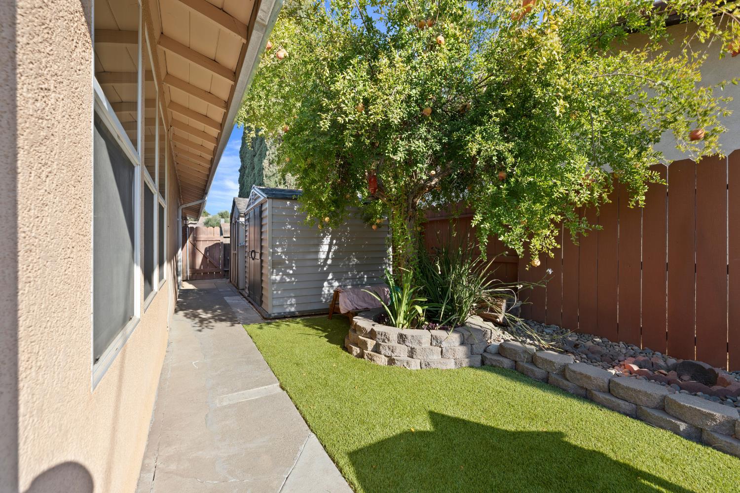 1533 Radcliffe Avenue