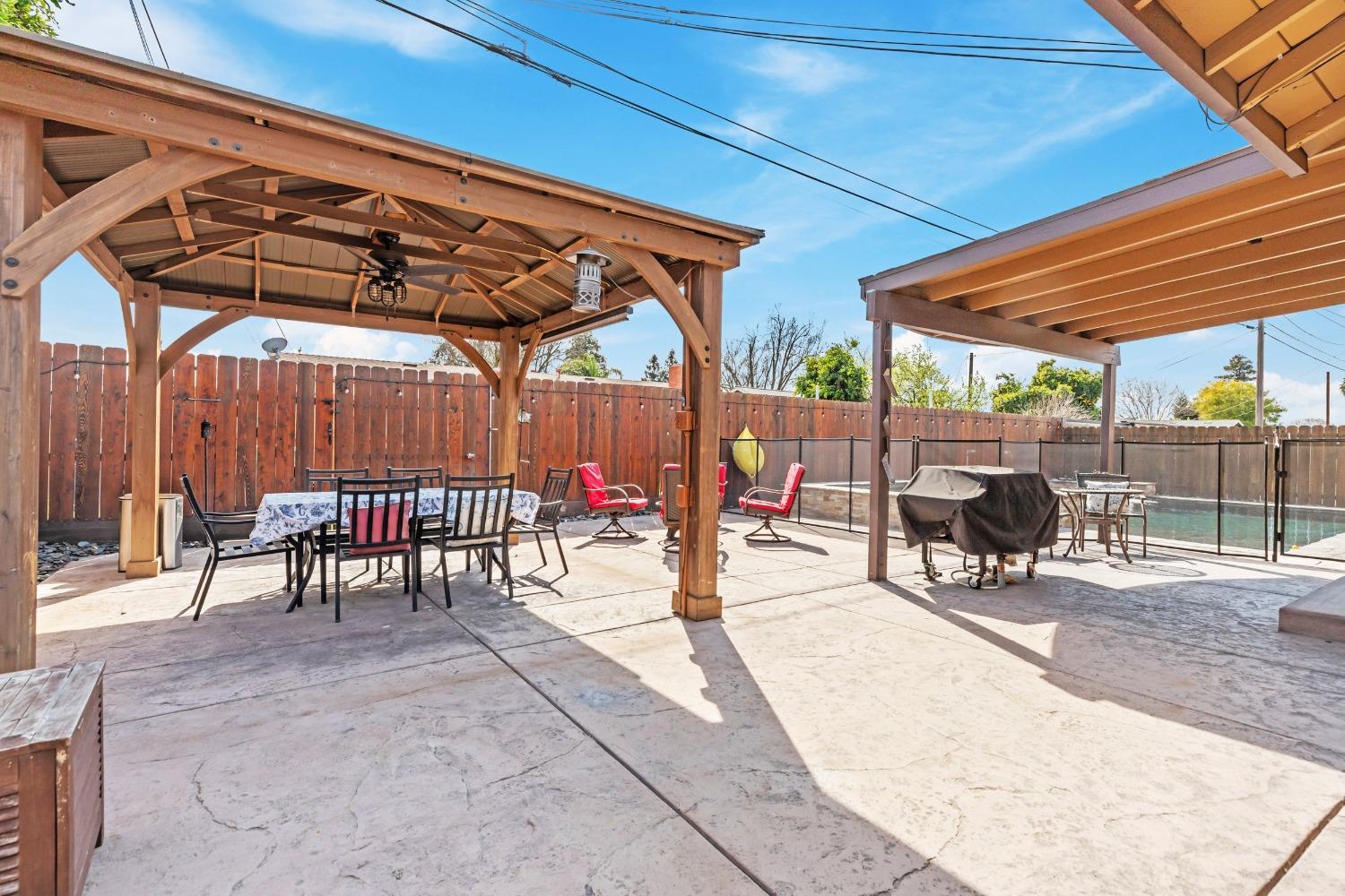 2490 Zinfandel Lane