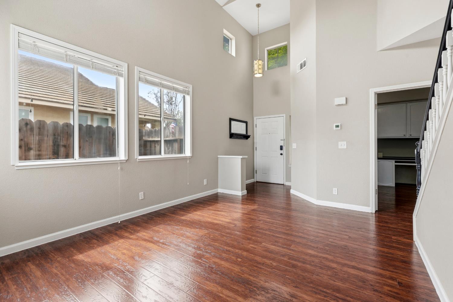 504 Van Dyken Way