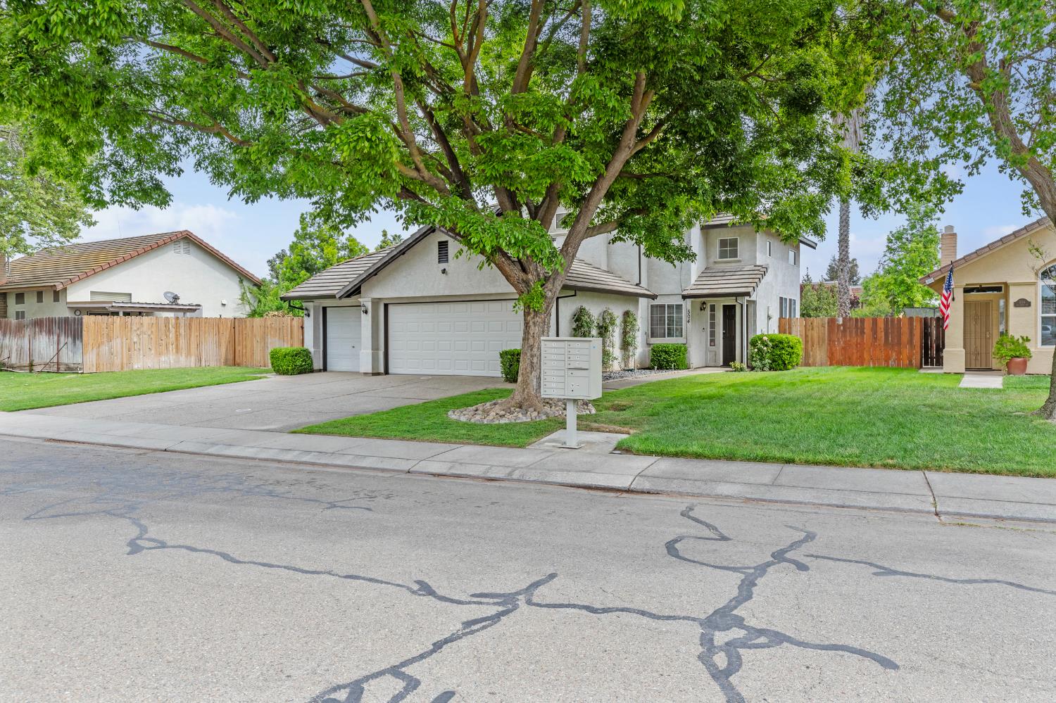 504 Van Dyken Way