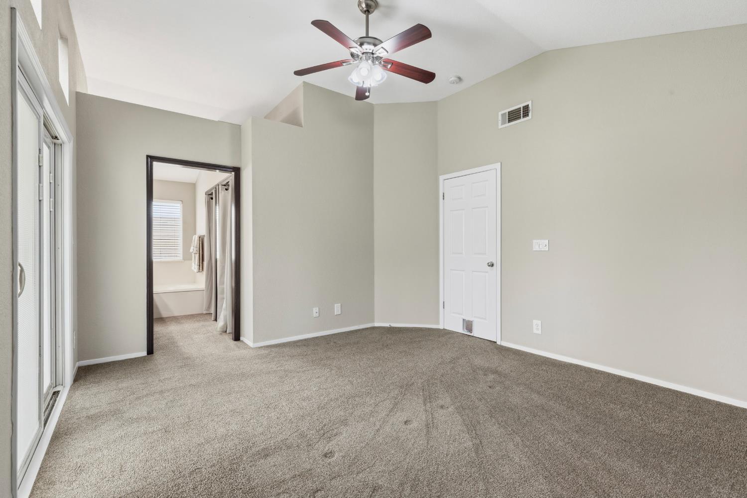 504 Van Dyken Way
