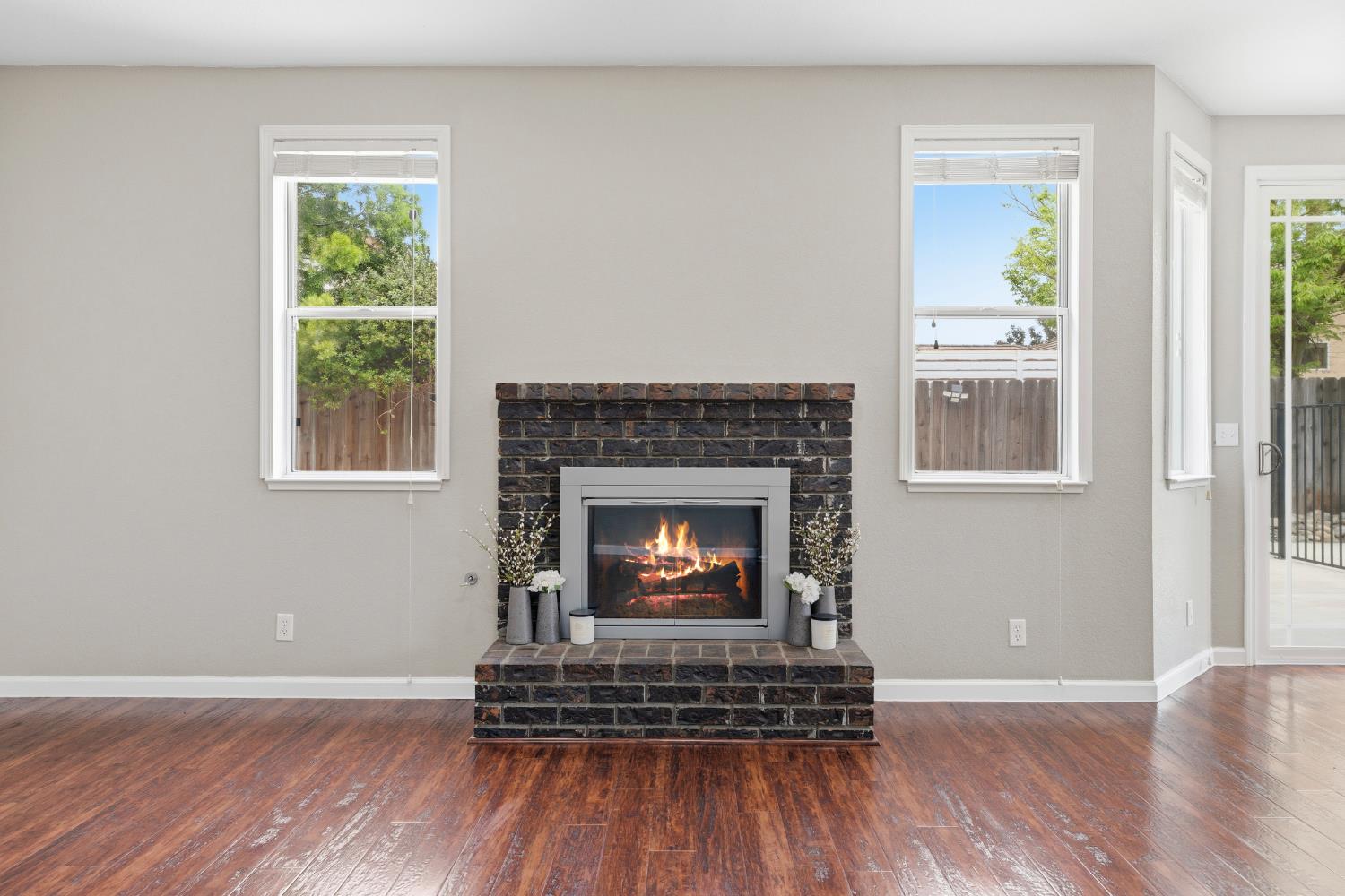 504 Van Dyken Way