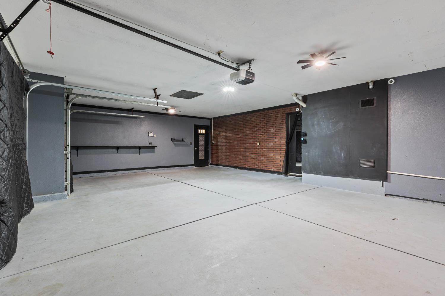 504 Van Dyken Way