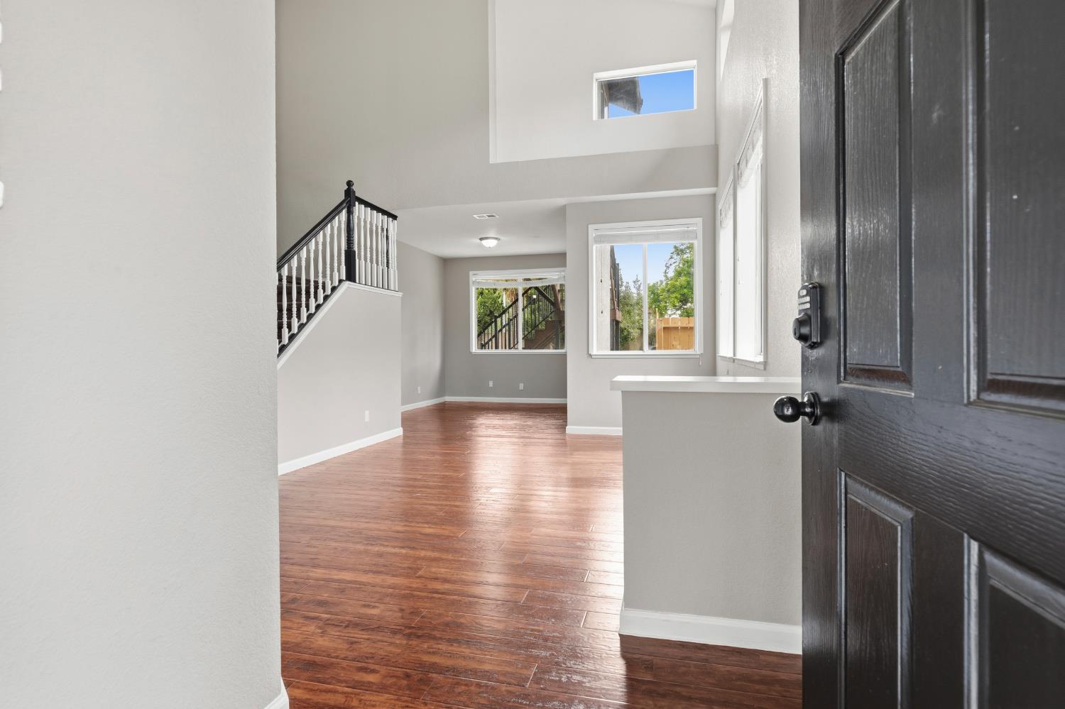 504 Van Dyken Way