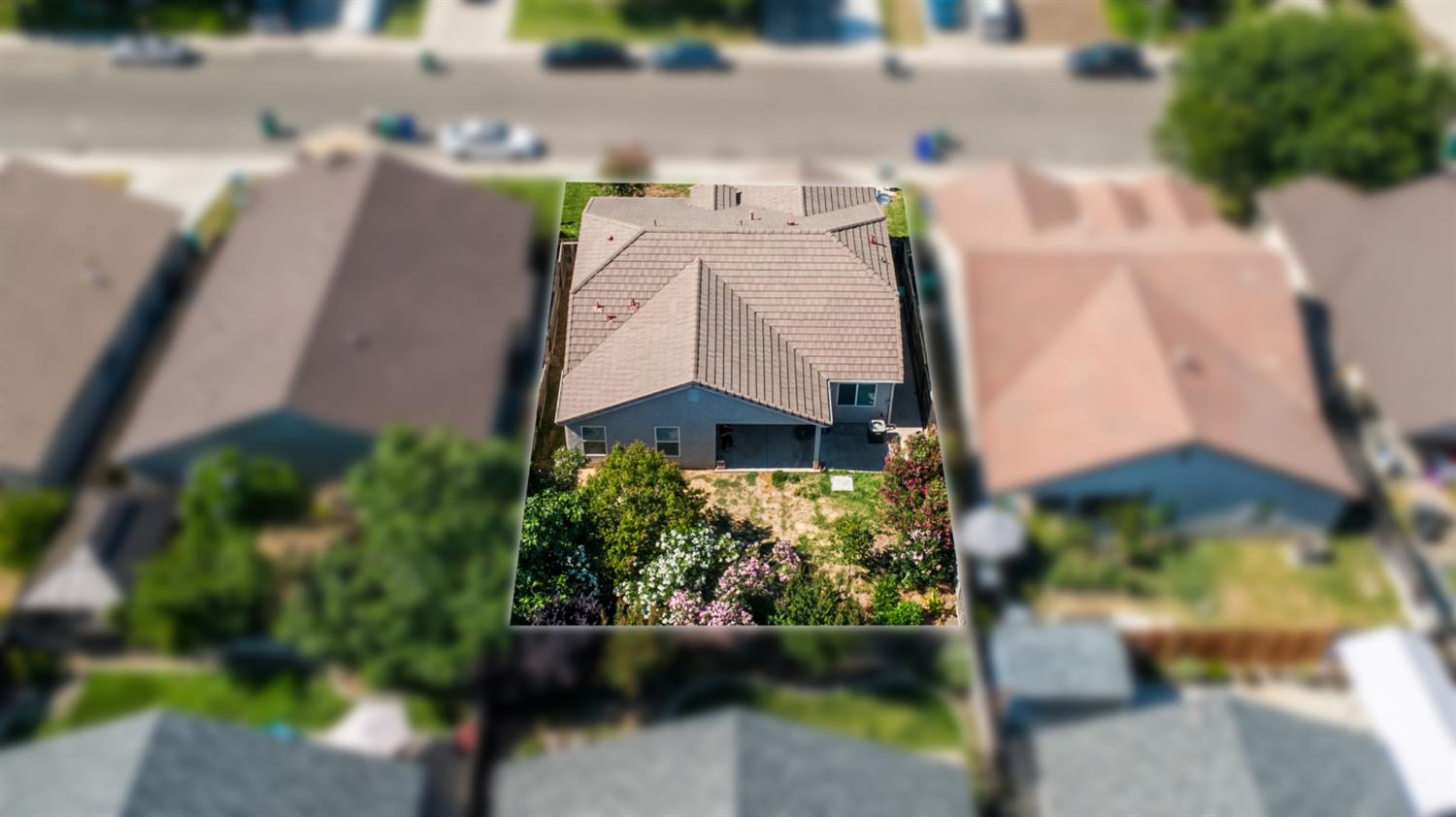 2085 W Solis Street