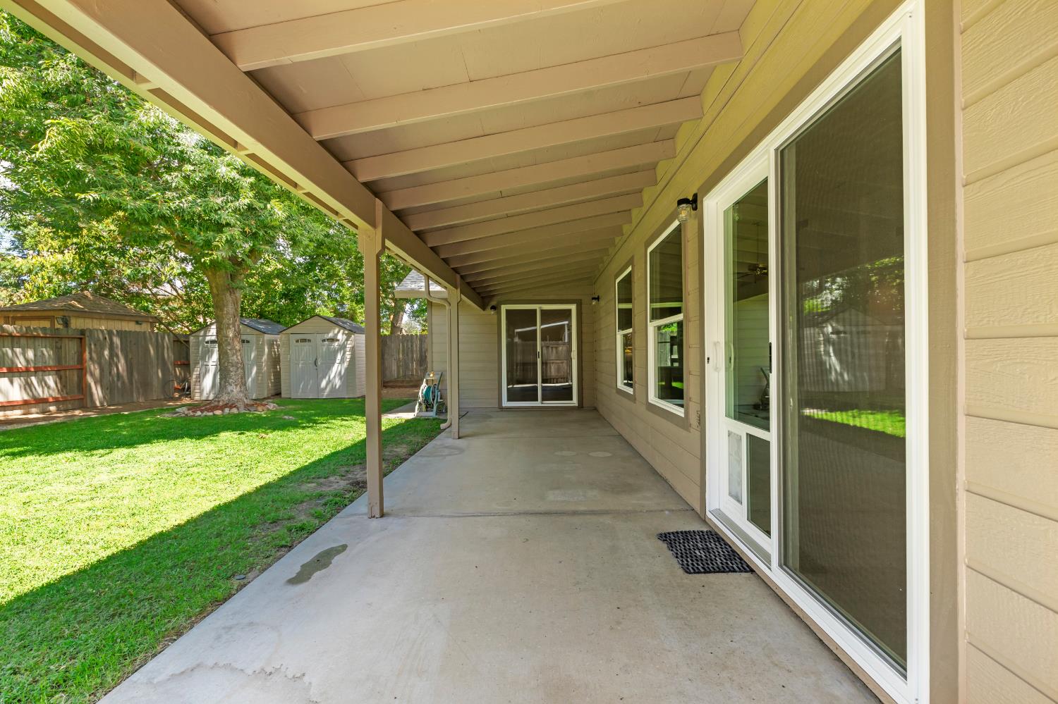 450 Arboles Way
