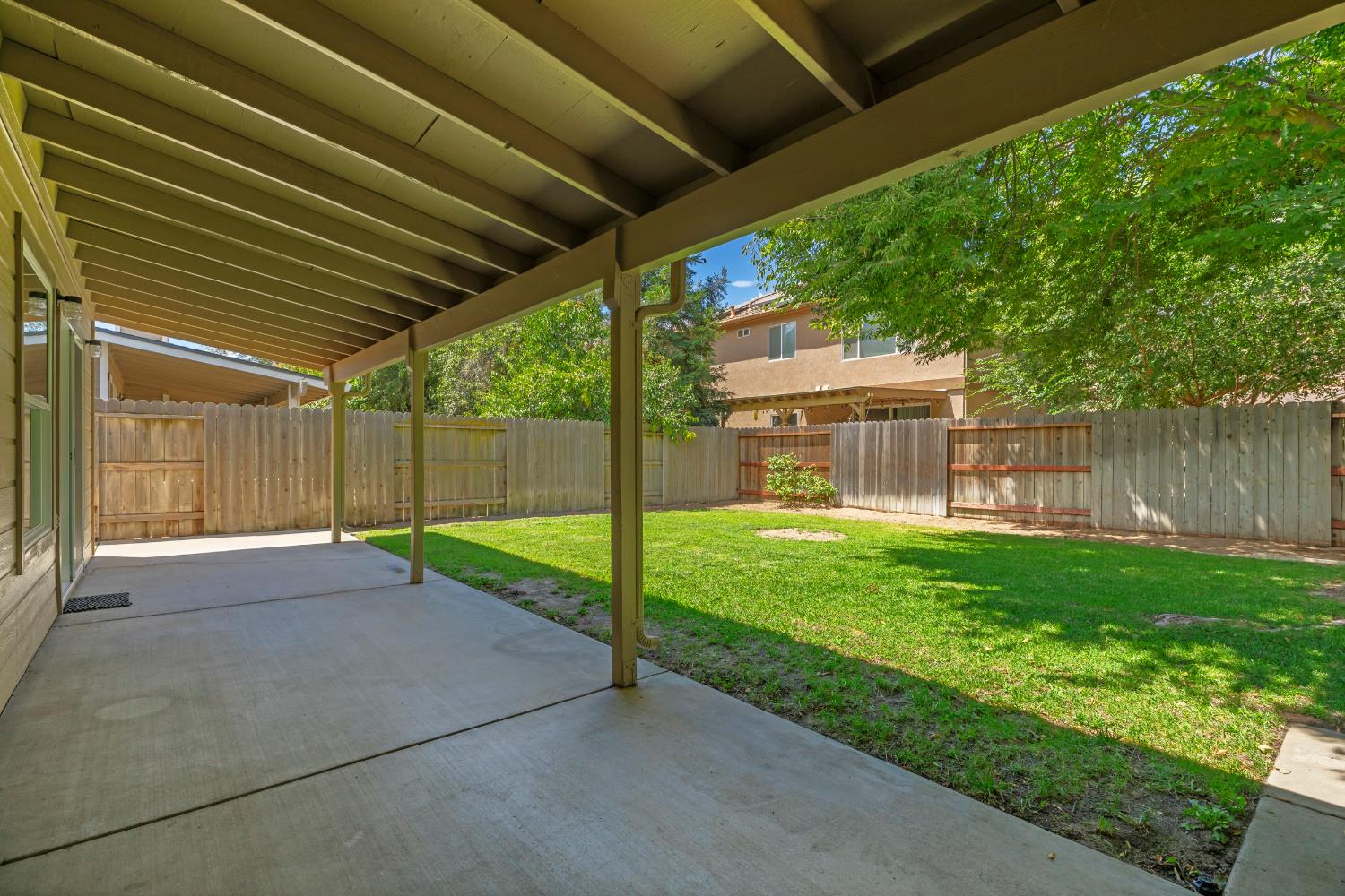 450 Arboles Way