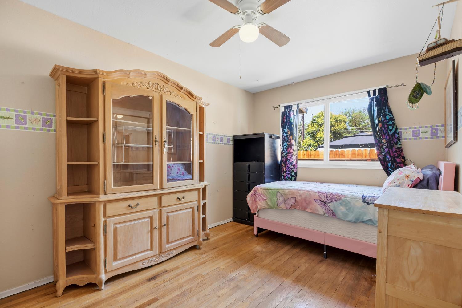 2509 Jasmin Avenue