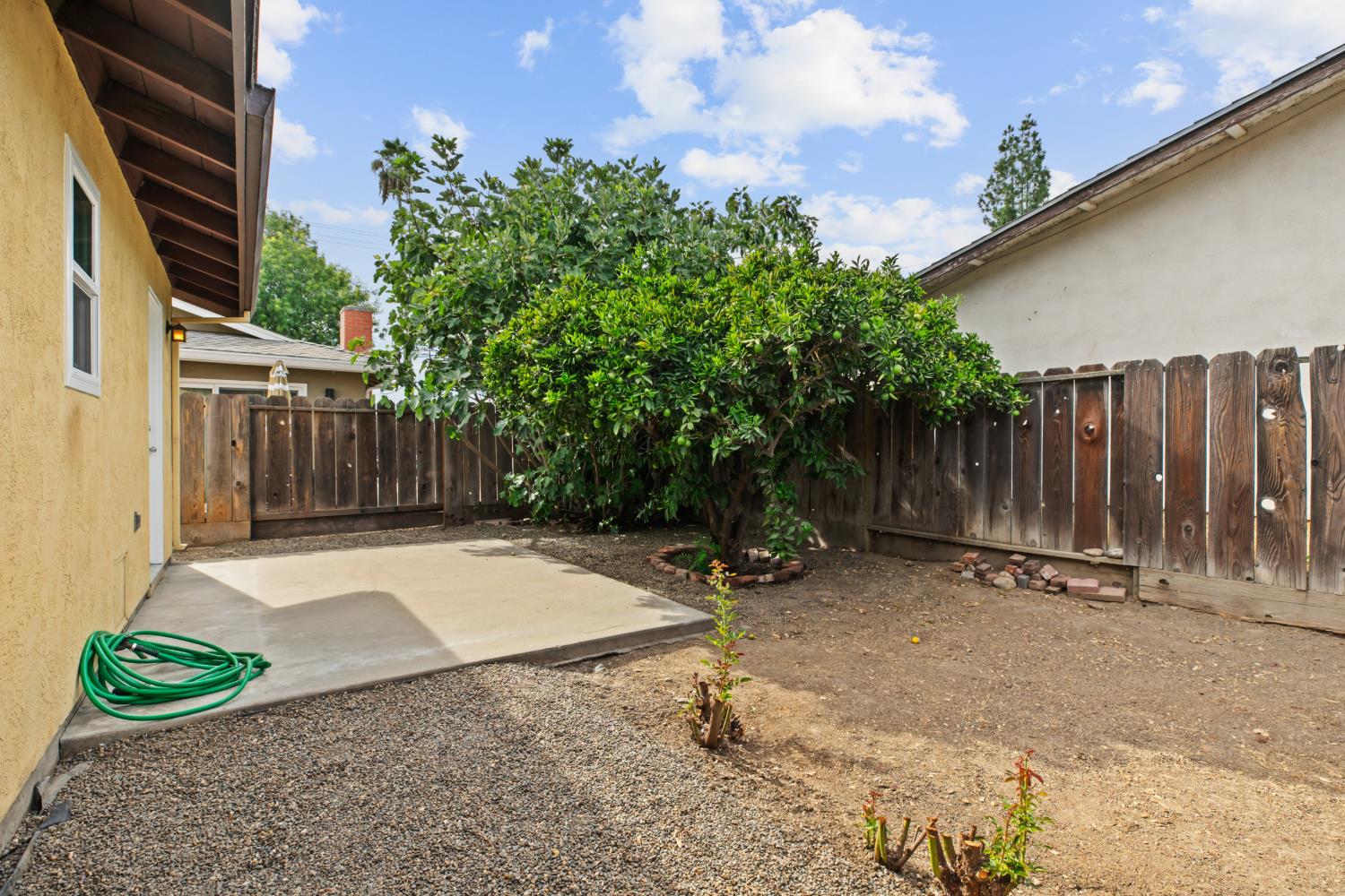 1805 Bradford Court