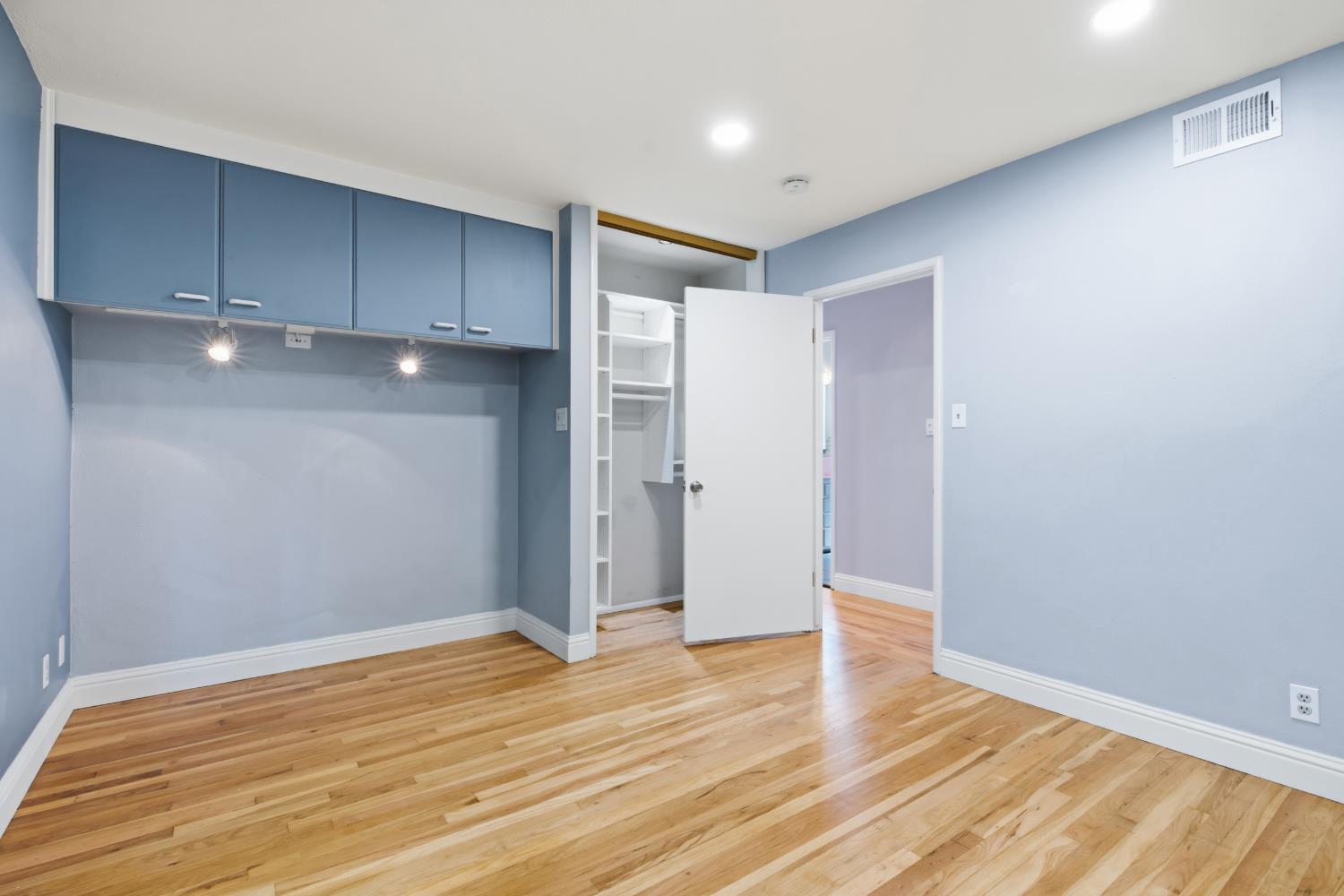 1418 Fordham Avenue