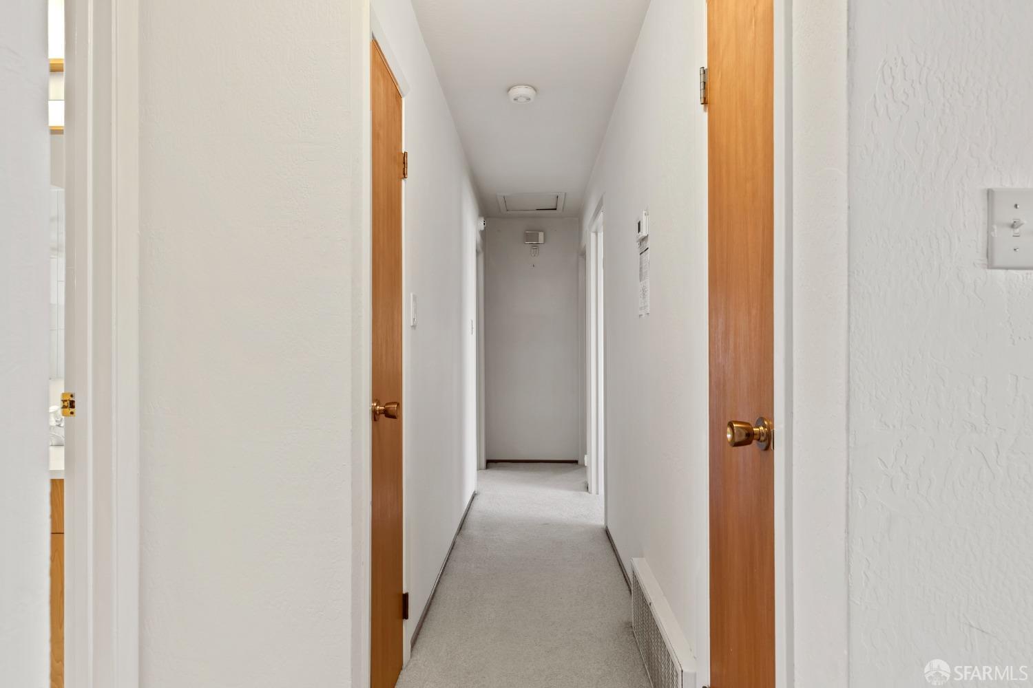131 Mariposa Avenue