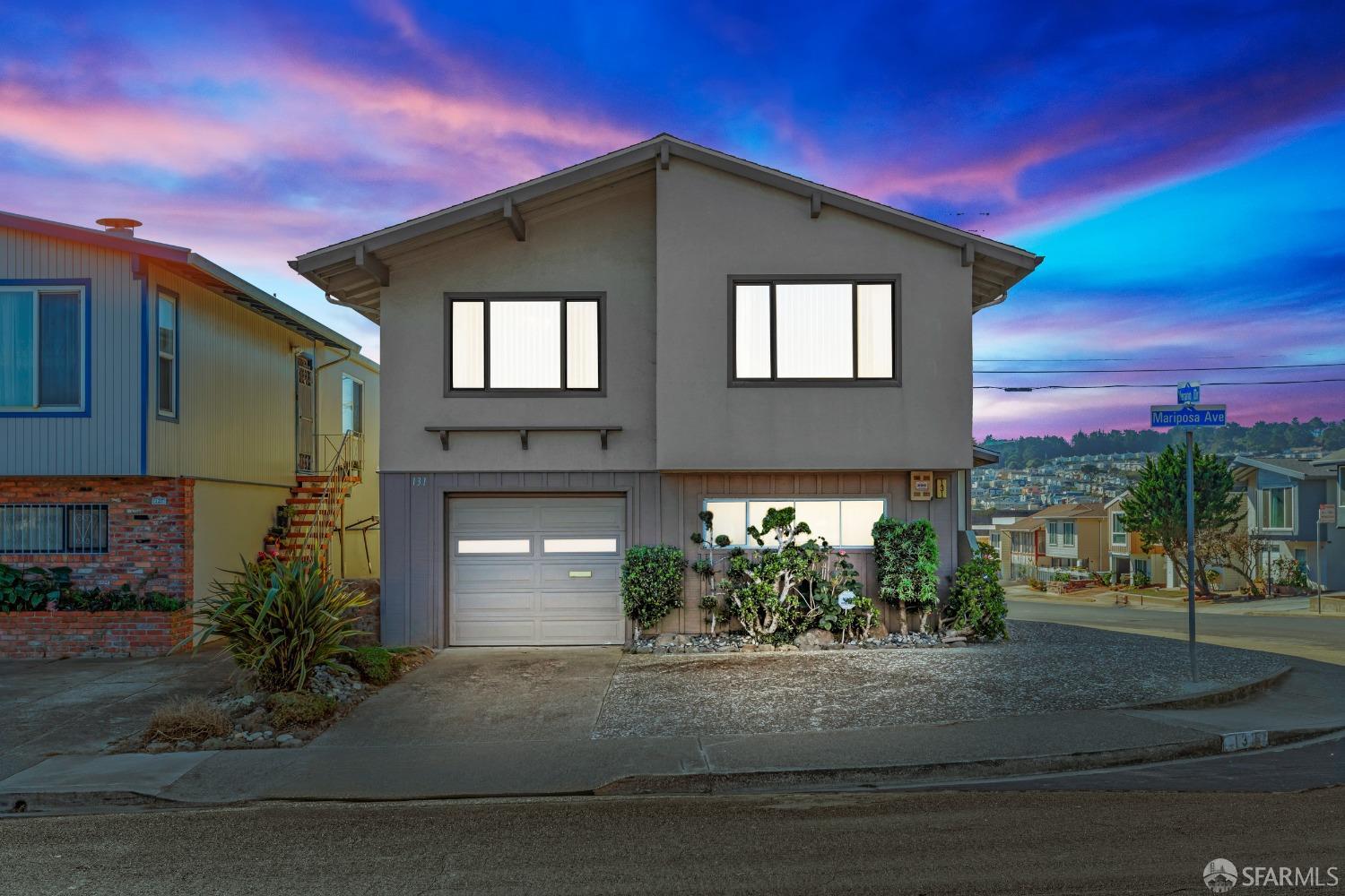 131 Mariposa Avenue